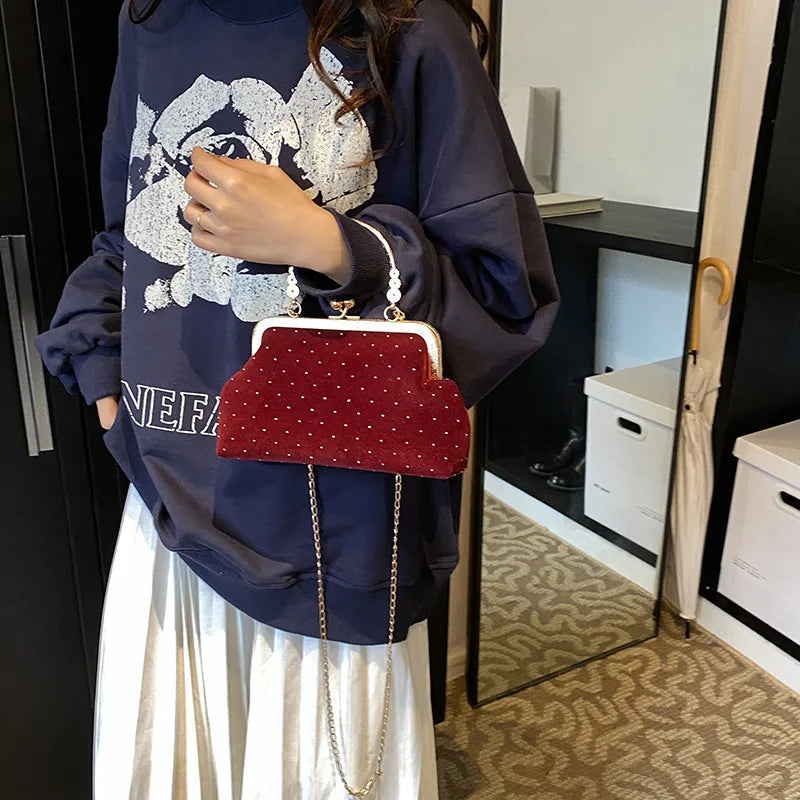 Luxury Design Women's Evening Clutch Purse Dinner Party Ladies Small Clip Shoulder Bag Handbags Retro Female Chain Crossbody Bag