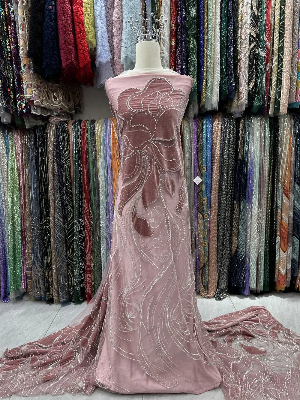 African Nigeria 2025 High-Quality Velvet Beaded Sequins French Tulle Lace Fabric Dress Nigerian 5 Yards For Wedding Party Women