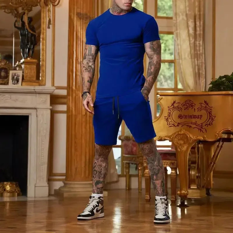 New summer fitness sportswear for men short-sleeved T-shirt and shorts two-piece set breathable and quick-drying casual wear.