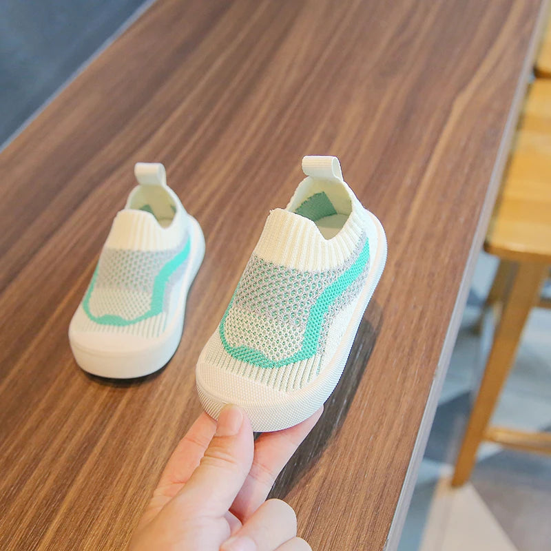 2024 New Baby Shoes Spring Summer Mesh Breathable Non-Slip Toddler Kids First Walkers Lightweight Slip-on Casual Sport Shoes