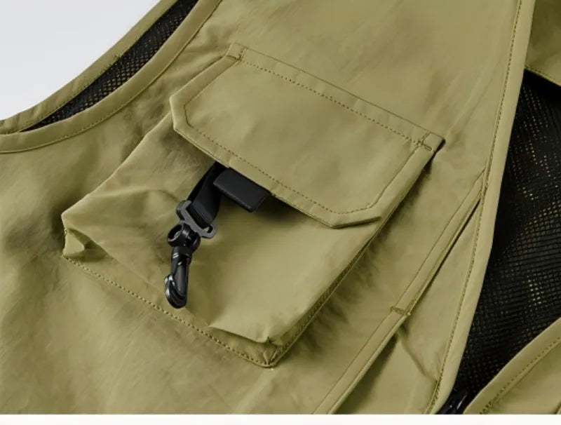 Summer Men Breathable Outdoor Sleeveless Vest Man Multi Pocket Sport Cargo Vest Man Fish Work Safari Vest Waistcoat Big Size 6XL