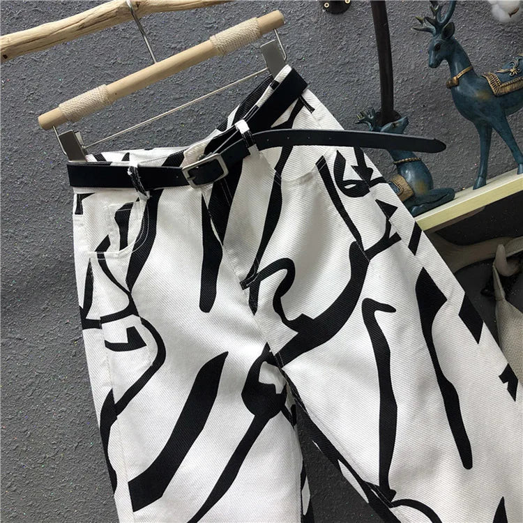 Jeans for women Streetwear Fashion Graffiti Print Jeans Pocket High Waist Washed Jeans Female 2024 Spring Loose Straight Pants