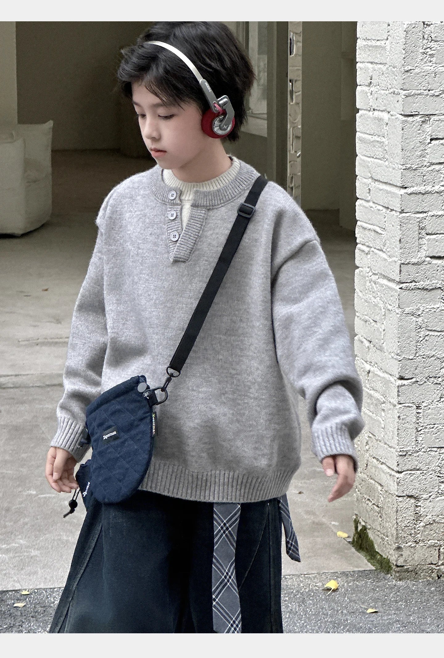 Child Minimalism Style V-Neck Sweater for Tween Boy Beige Grey Color Knitwear Korean Kids Spring Autumn Casual Knitted Clothing