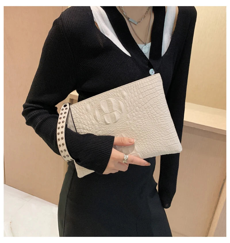 Fashion Luxury Handbags Women Bag PU Leather Clutch Ladies Evening Envelope Bag Female Day Clutches Purse Portable Wristlet Bag