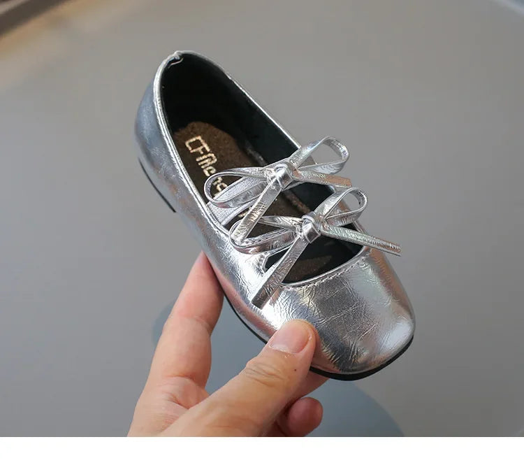 Elegant Girl Princess Shoes New Kids Leather Shoe Spring Autumn Children's Fashion Causal Black Ballet Shoes Solid Color Bowknot