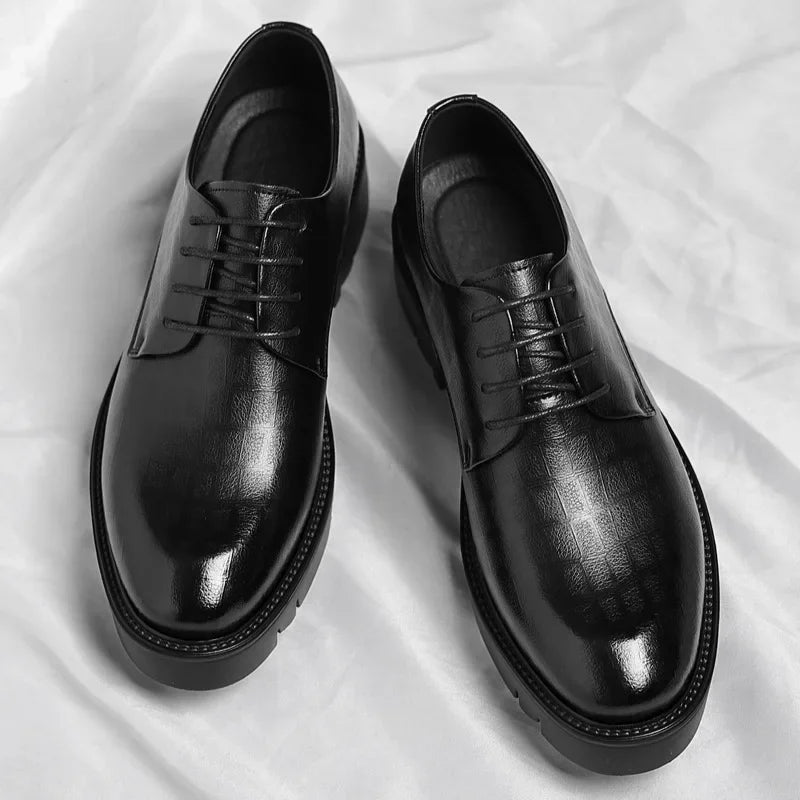 Men's Leather Elevator Shoes Invisible Height Increase 10CM 8CM Brogue Leather Shoes Men Black Formal Groom Wedding Shoes