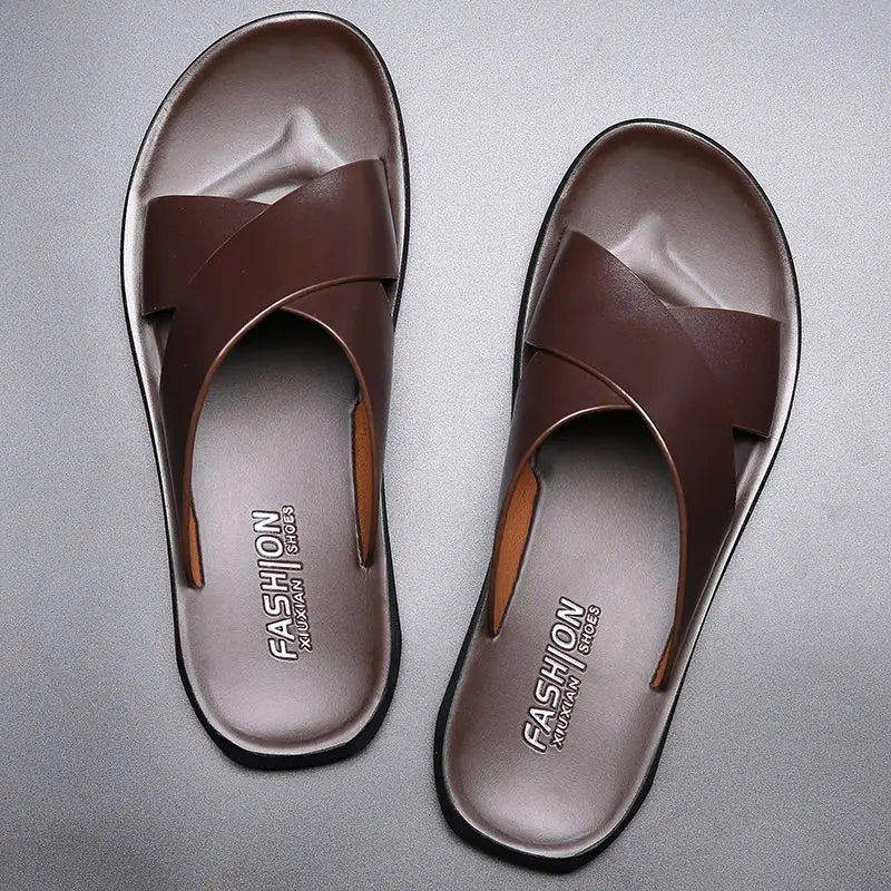 New 2026 Men's Slippers Genuine Leather Sandals for Men Casual Non-Slip Beach Shoes Fashion Soft Soled Flip Flops Men Flat Shoes
